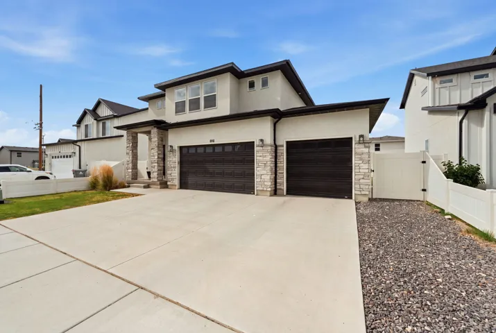 826 W Walnut Bark Ln, Mapleton, Utah 84664