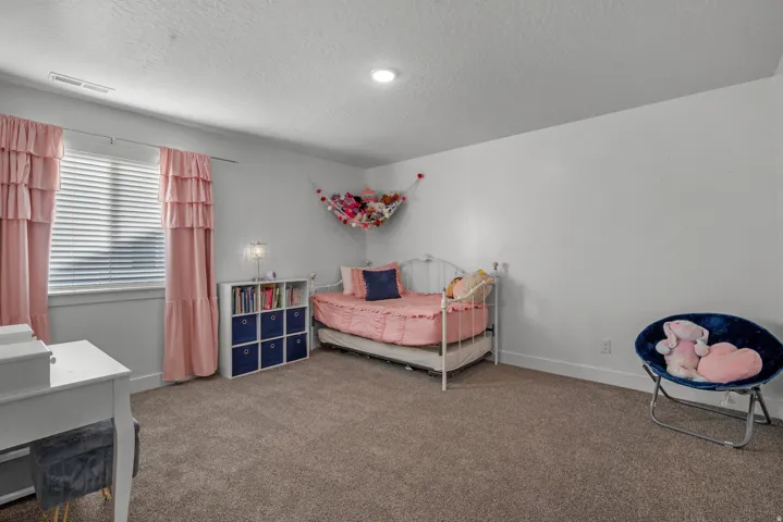 826 W Walnut Bark Ln, Mapleton, Utah 84664