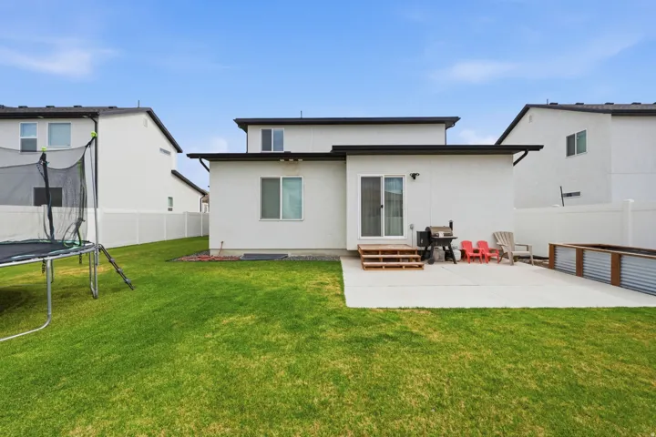 826 W Walnut Bark Ln, Mapleton, Utah 84664