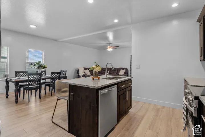 826 W Walnut Bark Ln, Mapleton, Utah 84664
