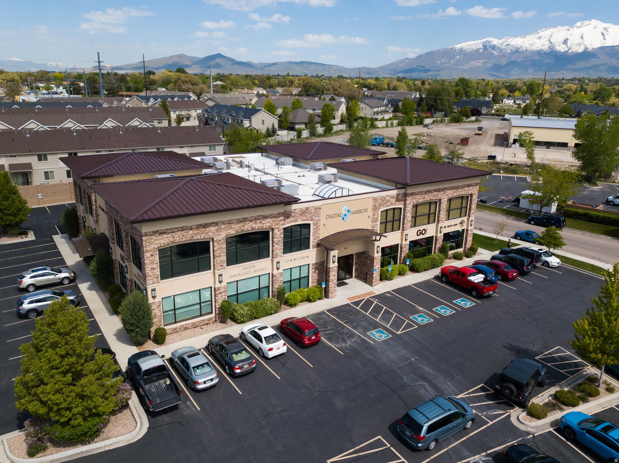 Bird's eye view of a mountain backdrop