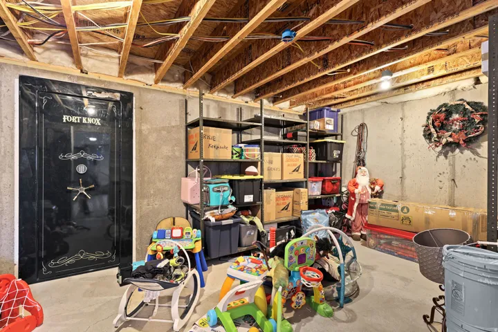 766 W 2825 N, Pleasant View, Utah 84414