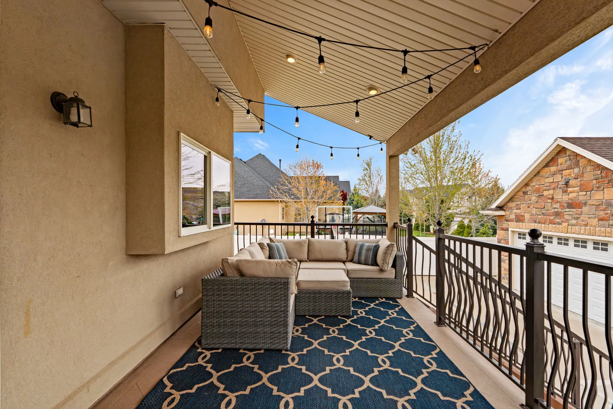 Balcony with outdoor furniture