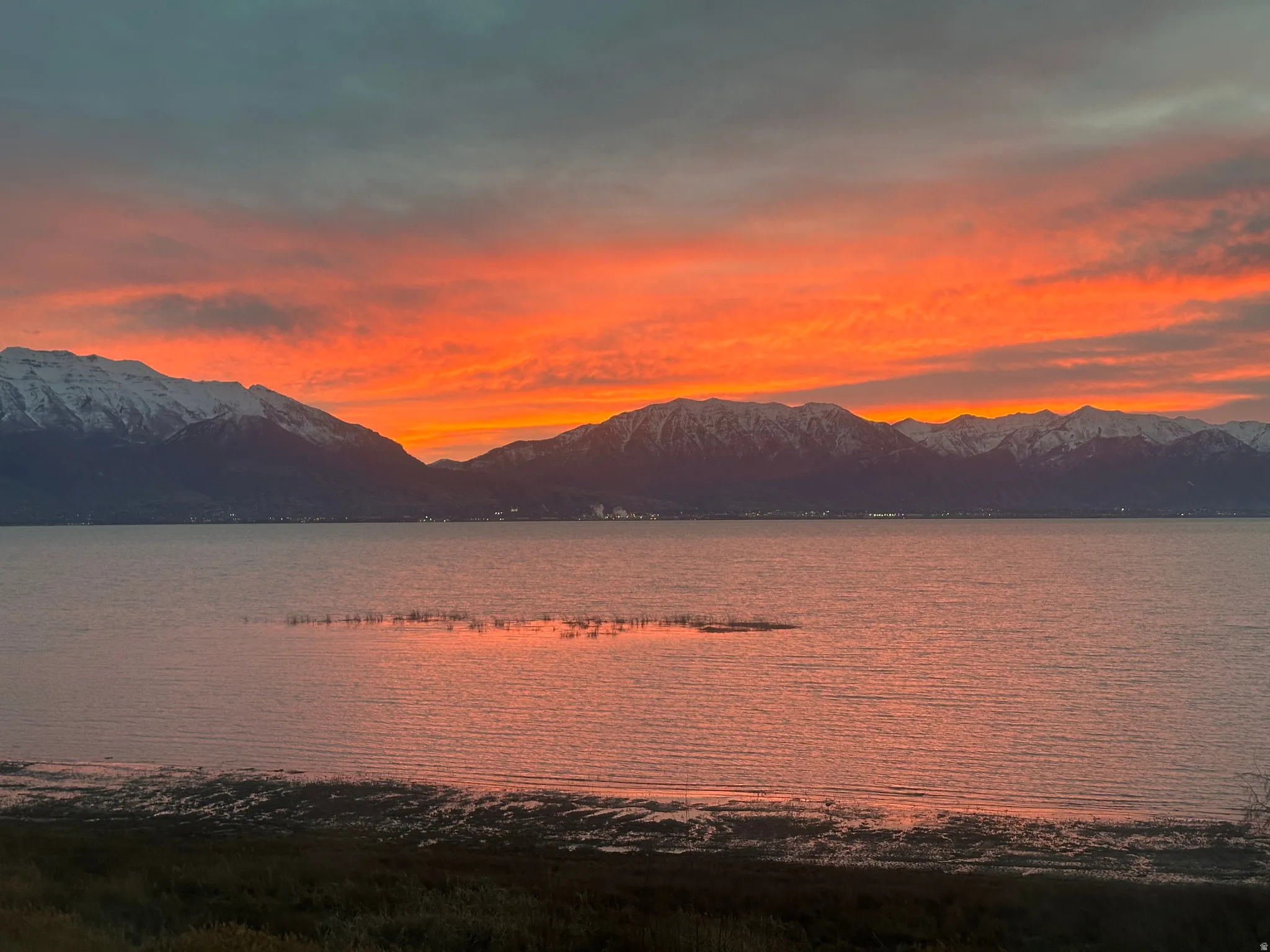 Water view with mountains