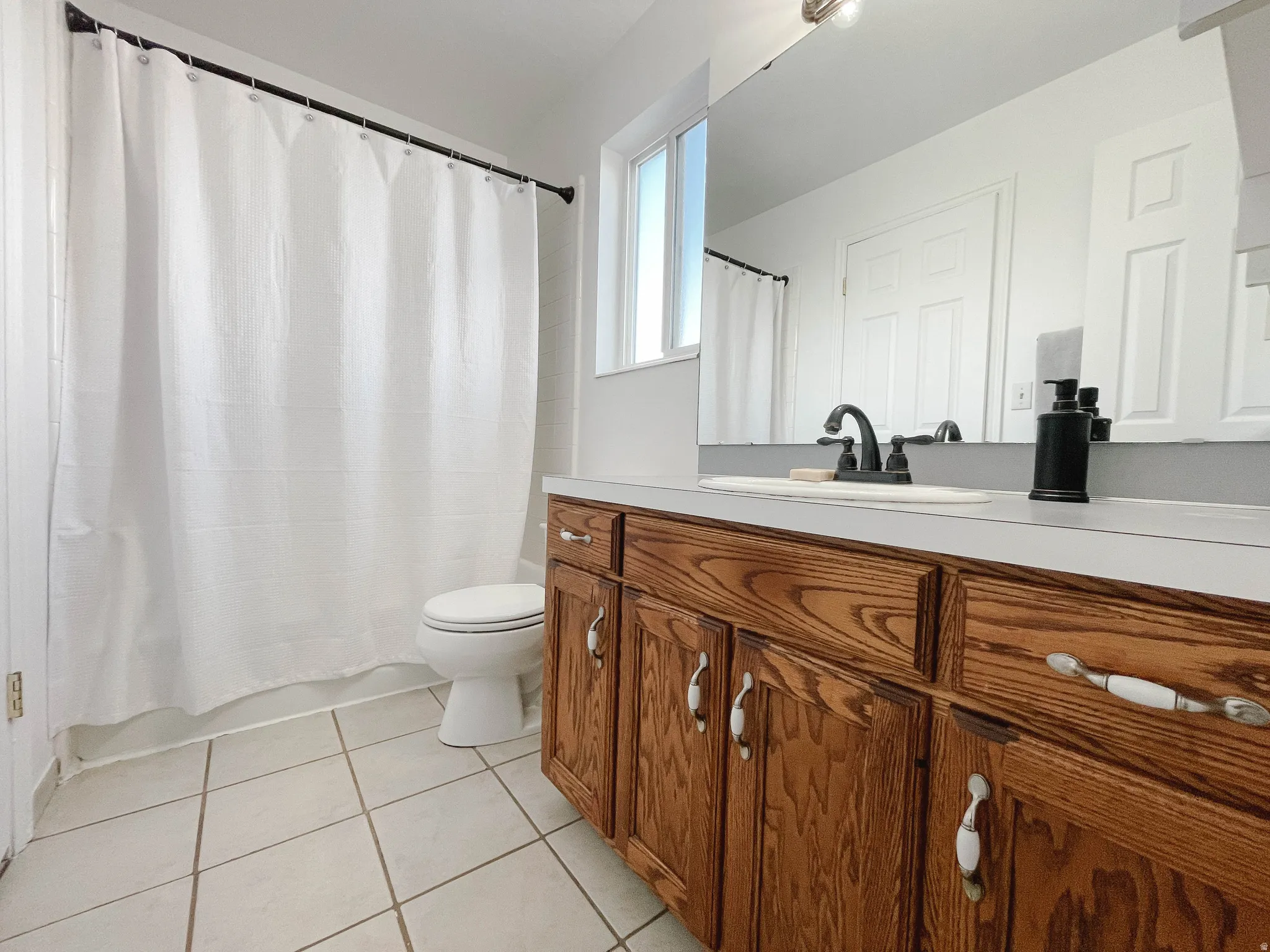 Full bathroom