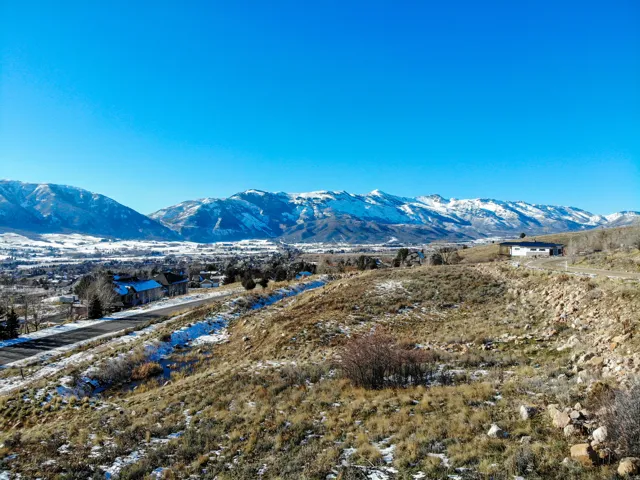 5397 E Purple Sage Dr, Eden, Utah 84310