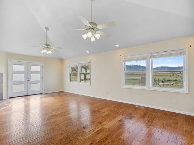 608 Nicole Way, Erda, Utah 84074