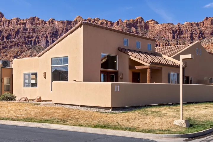 3686 S Spanish Valley. Unit I-1 Dr #i-1, Moab, Utah 84532