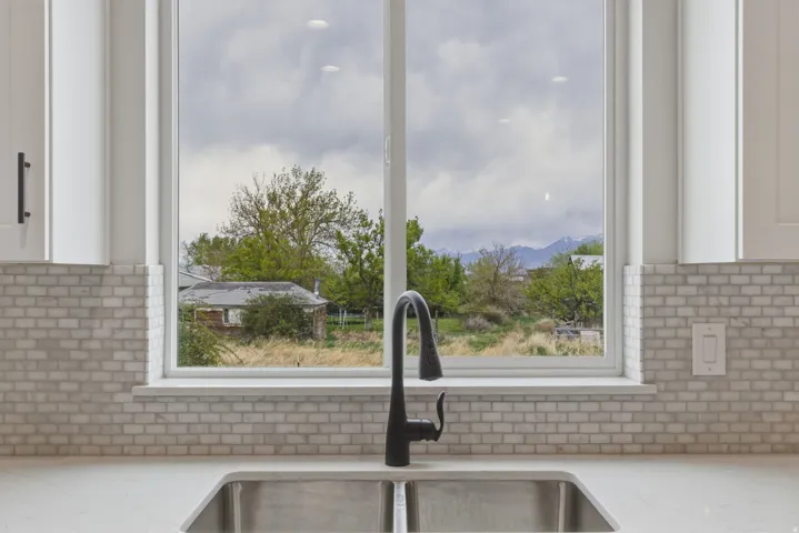 1327 E 320 S, Payson, Utah 84651