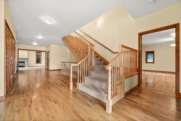 927 N Ensign Vista Dr, Salt Lake City, Utah 84103