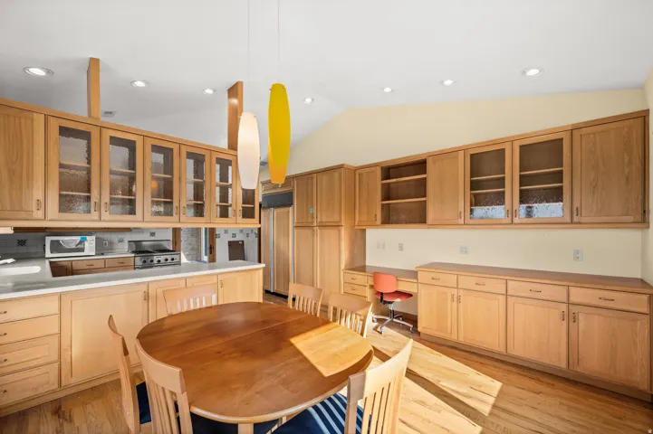 927 N Ensign Vista Dr, Salt Lake City, Utah 84103