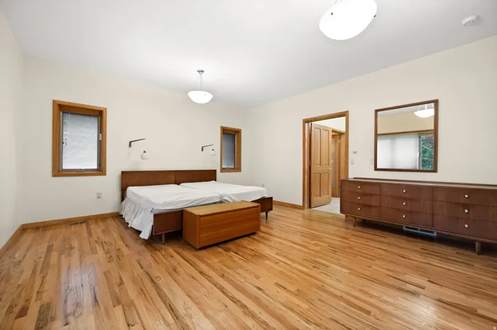 927 N Ensign Vista Dr, Salt Lake City, Utah 84103