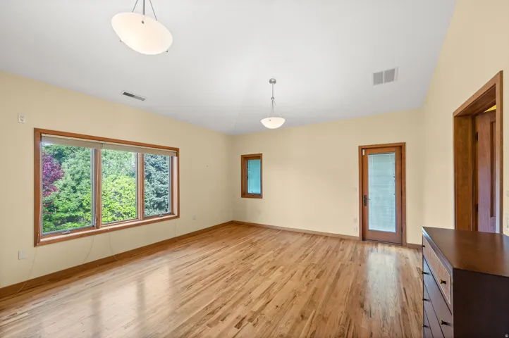 927 N Ensign Vista Dr, Salt Lake City, Utah 84103