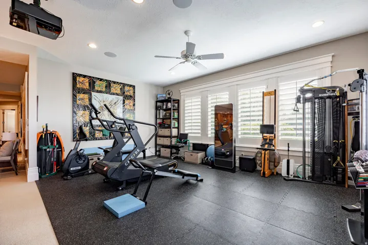 2076 S Scenic Cir, Salt Lake City, Utah 84109