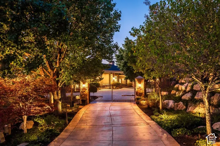 2076 S Scenic Cir, Salt Lake City, Utah 84109
