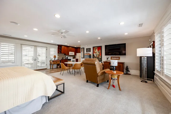 2076 S Scenic Cir, Salt Lake City, Utah 84109