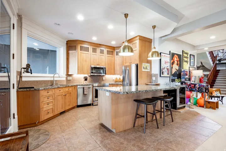 2076 S Scenic Cir, Salt Lake City, Utah 84109