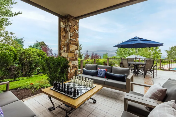 2076 S Scenic Cir, Salt Lake City, Utah 84109