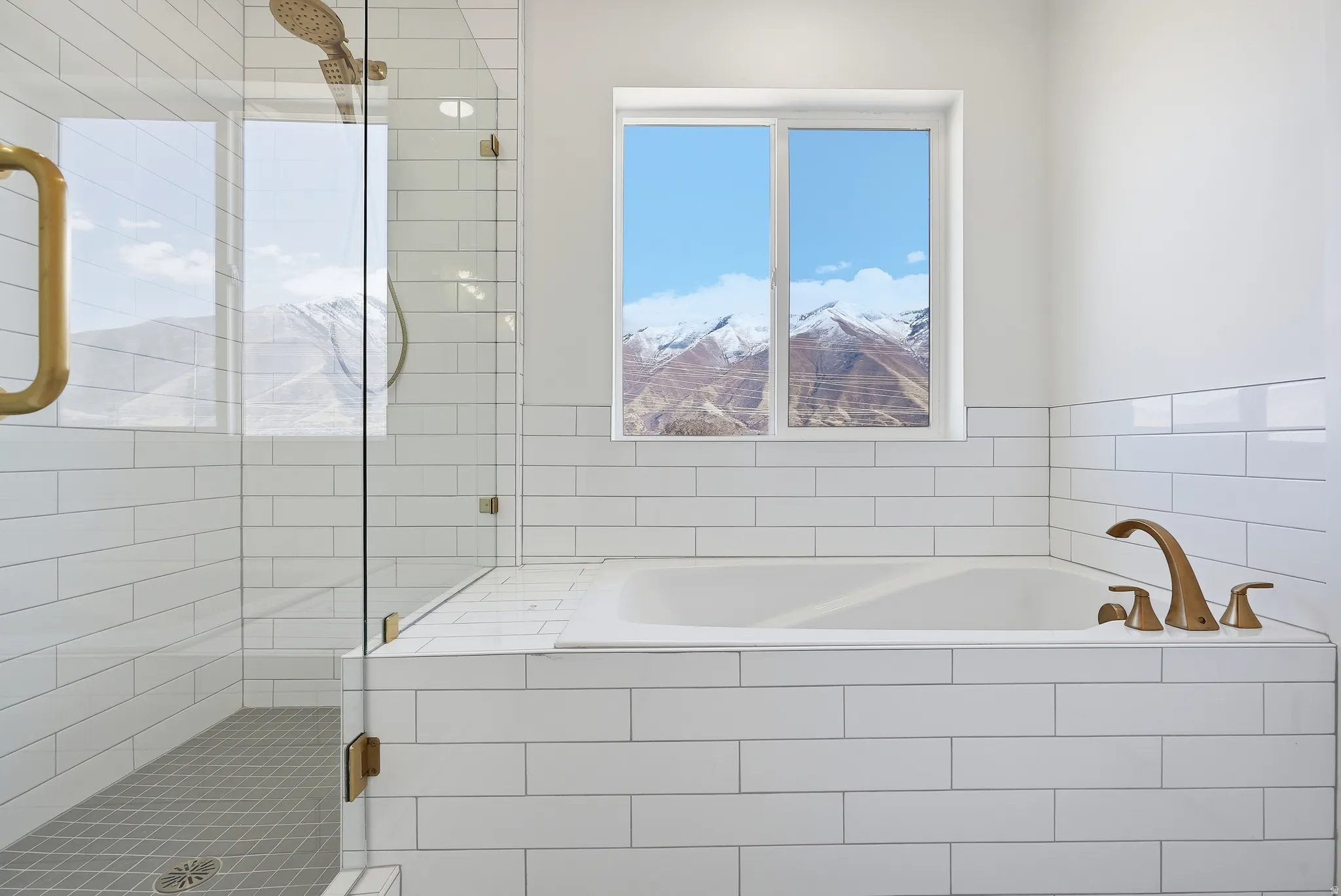 Primary Bathroom with separate tub/shower