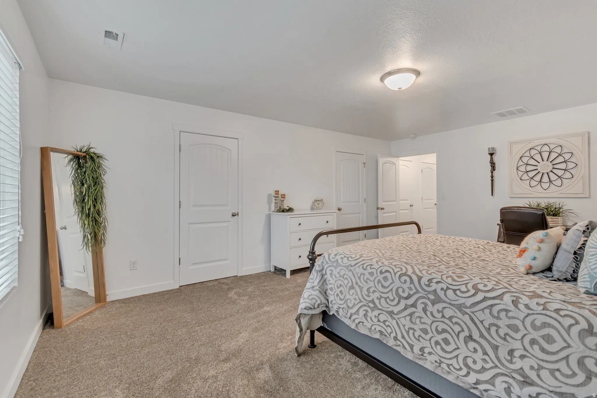 Spacious master suite