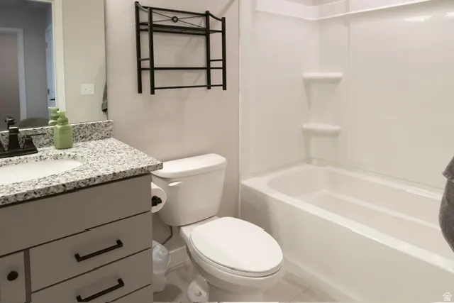 Main Bathroom