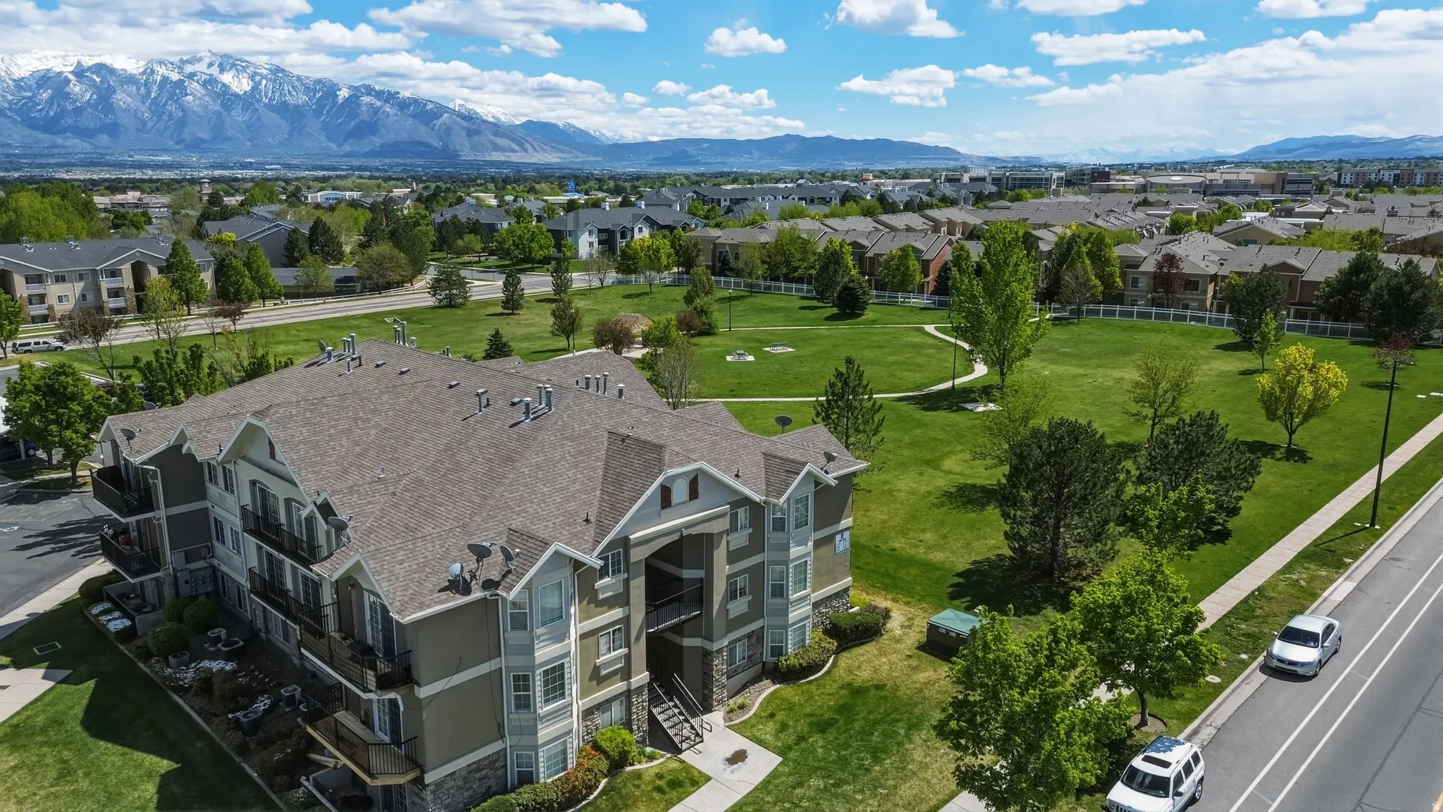 Bird's eye view of mountains