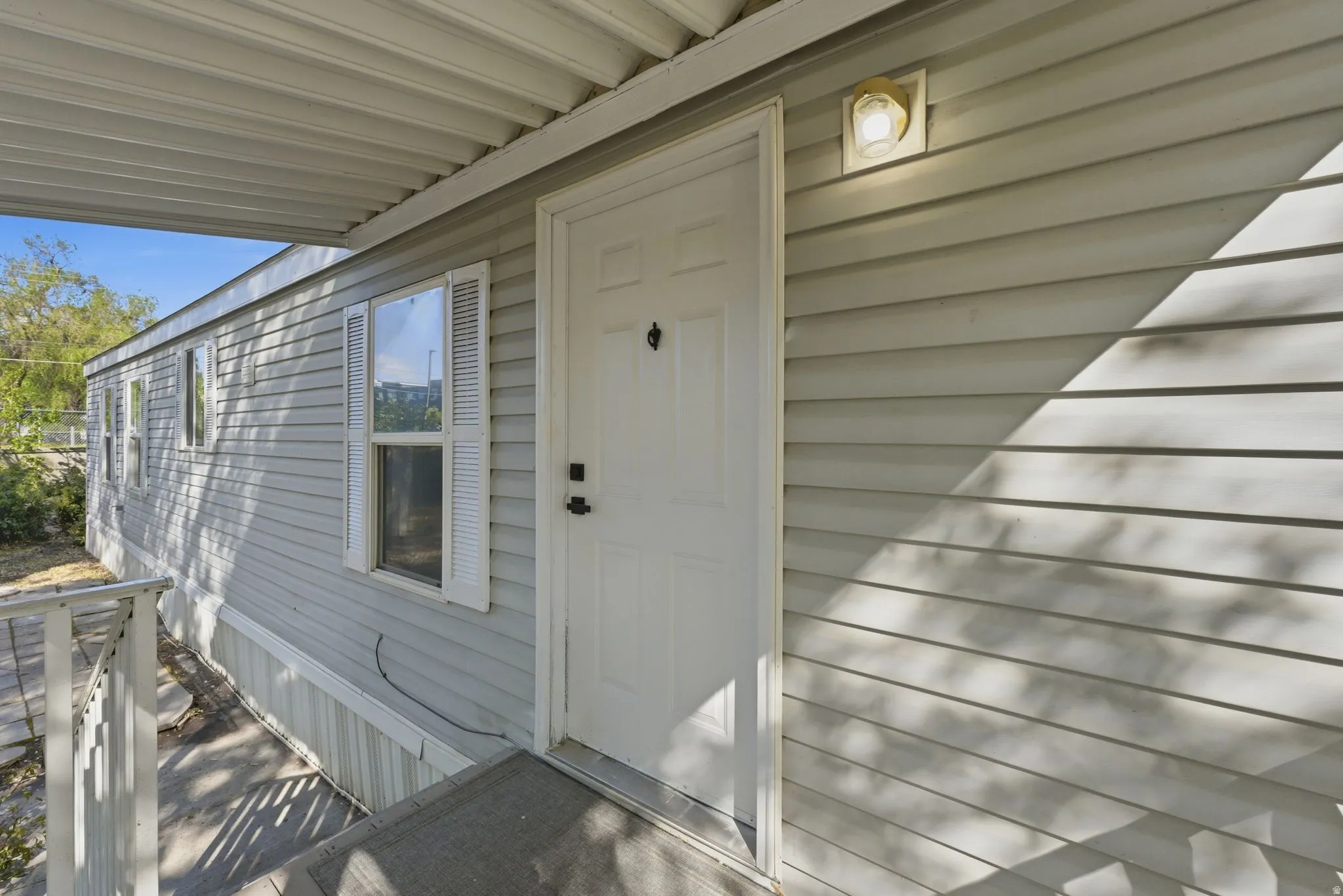 Entrance to property