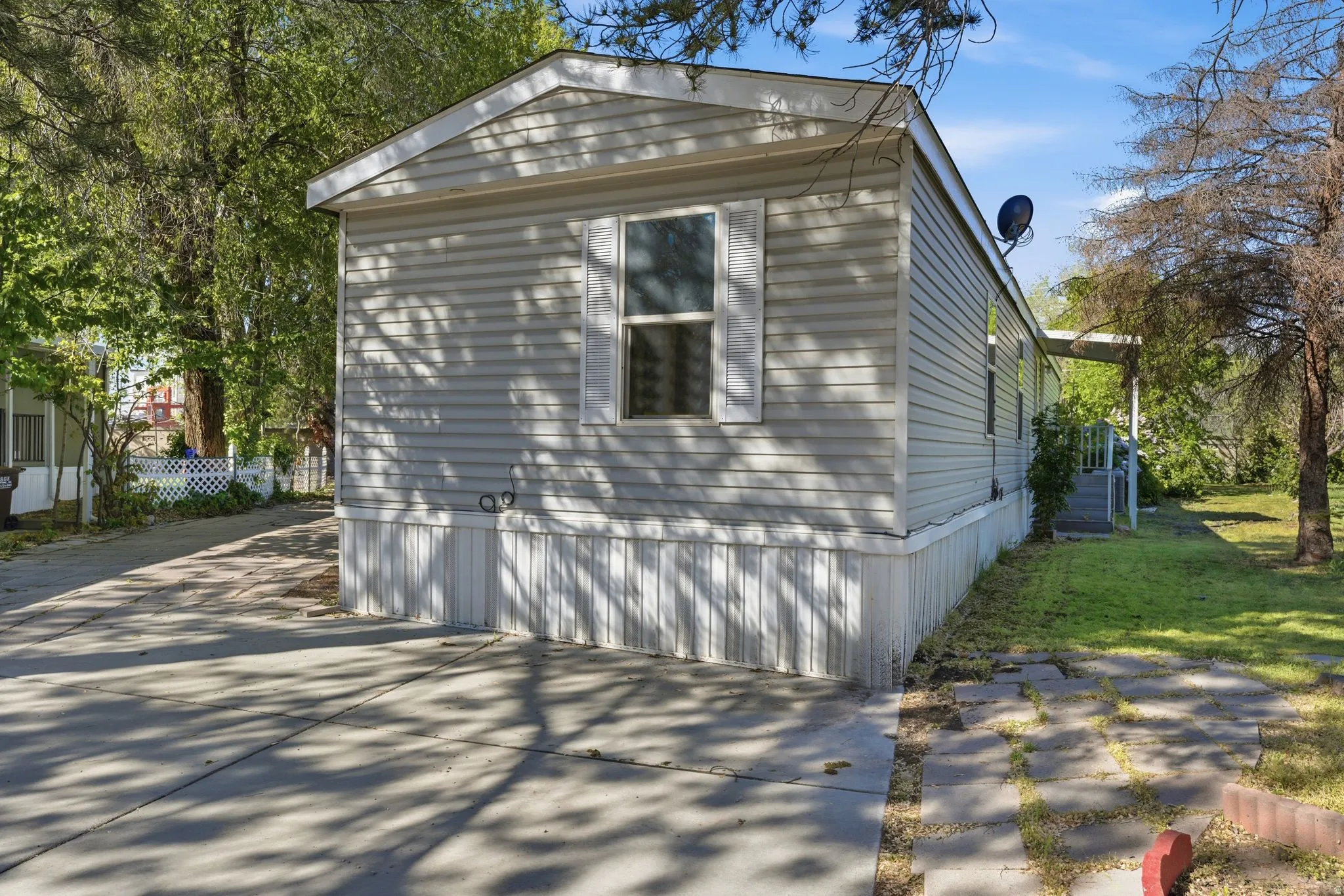 View of side of property
