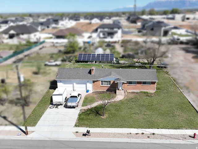 2132 W 800 N, Clinton, Utah 84015