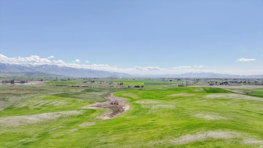 View of property's community with a mountain view and golf course view