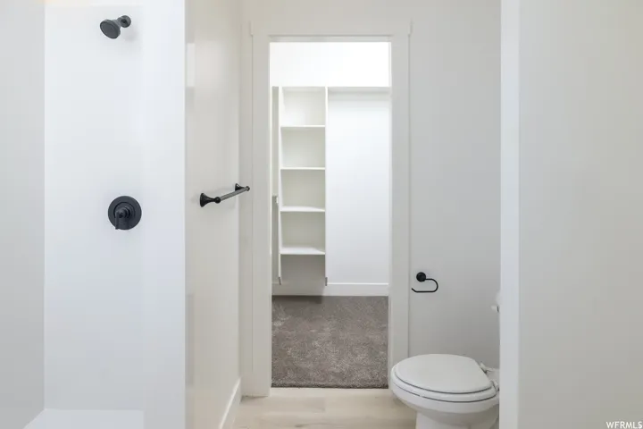 Photo is of previously built home. Some features in photo may be optional. Consult sales manager for more info.