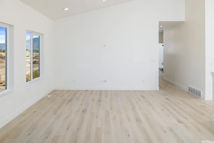 Photo is of previously built home. Some features in photo may be optional. Consult sales manager for more info.