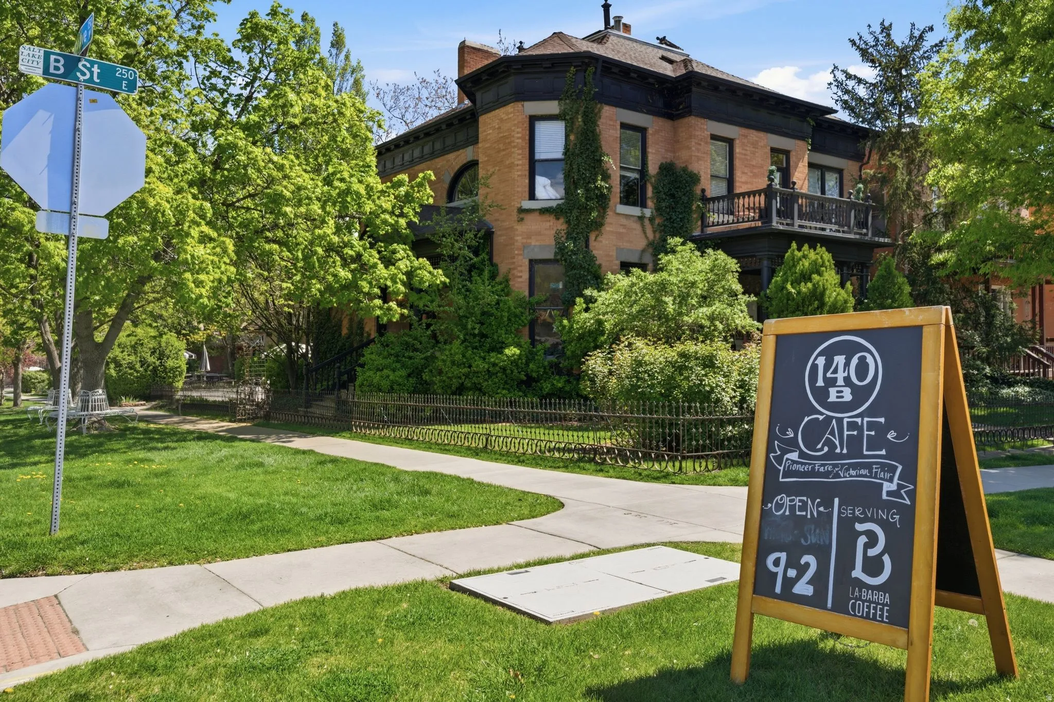 Cafe 140 B Welcome Sign