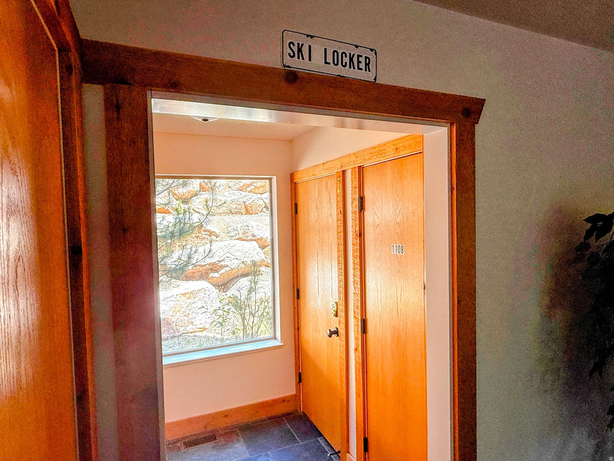 Entryway with baseboards
