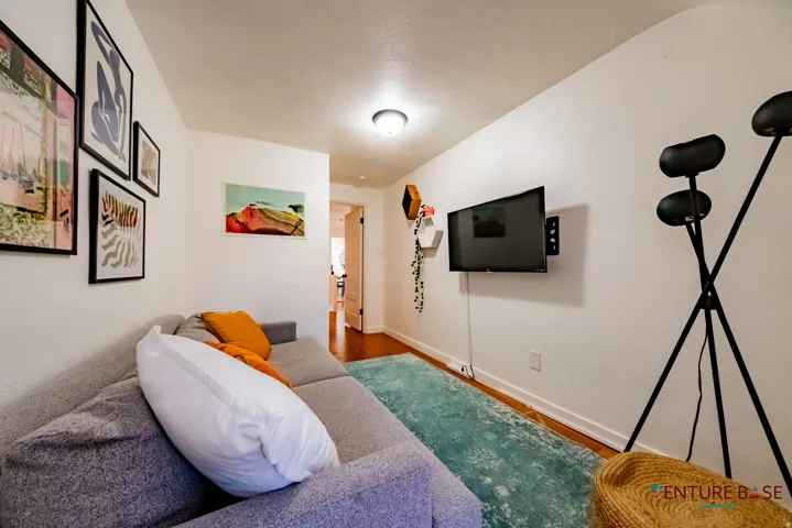 Living room of unit 3 in building 1