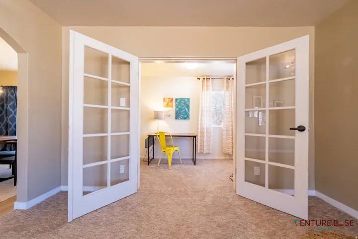 Den or office in unit 1/building 1