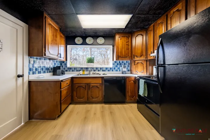 Kitchen unit 1 building 1