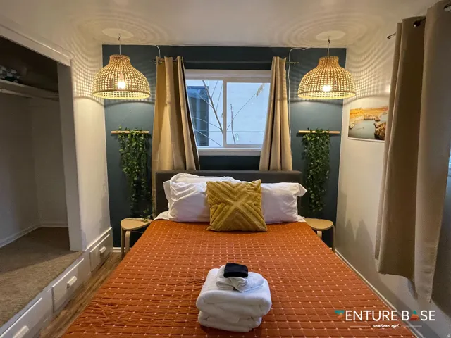 Unit 7 bedroom 1/2