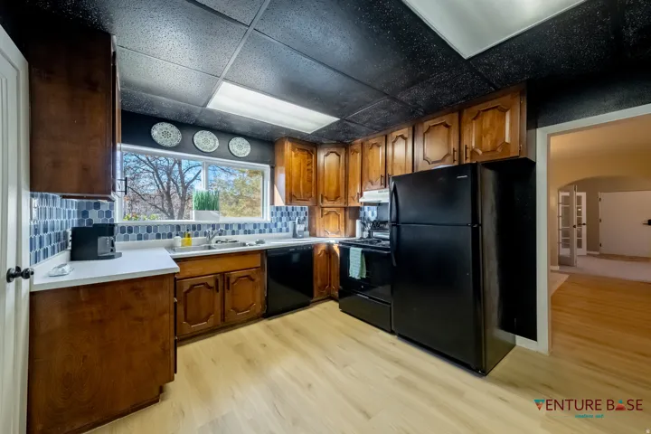Kitchen unit 1 building 1