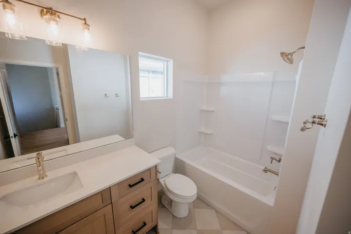 1472 W Pleasant View Dr #9, Kaysville, Utah 84037