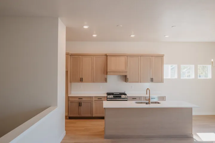 1472 W Pleasant View Dr #9, Kaysville, Utah 84037