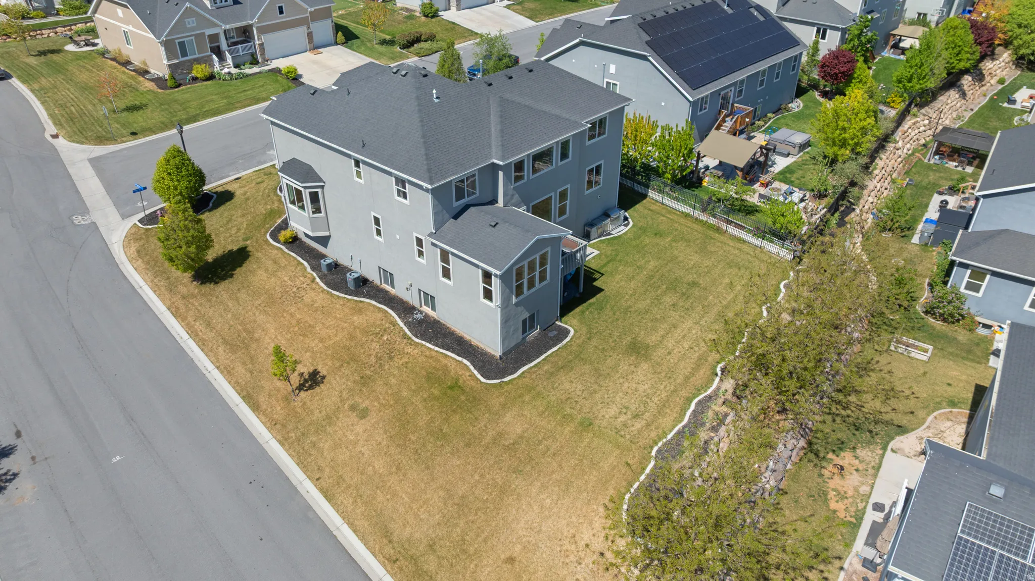 Aerial view - corner lot