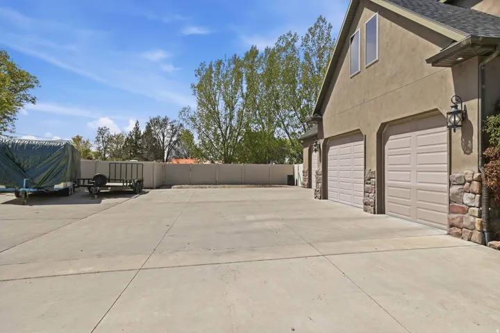 486 E 100 N, Tremonton, Utah 84337