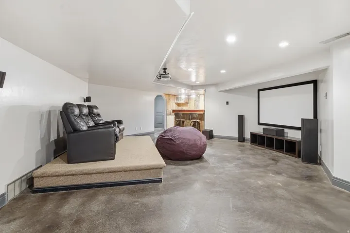486 E 100 N, Tremonton, Utah 84337