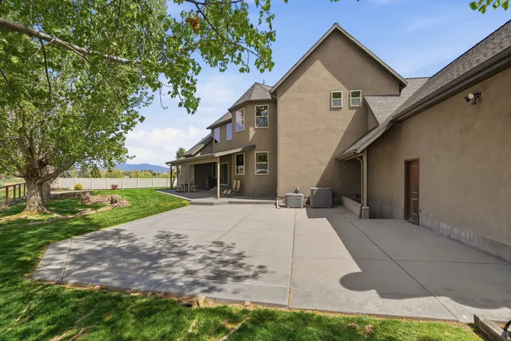 486 E 100 N, Tremonton, Utah 84337