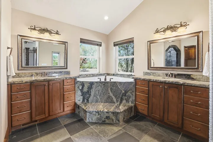 486 E 100 N, Tremonton, Utah 84337