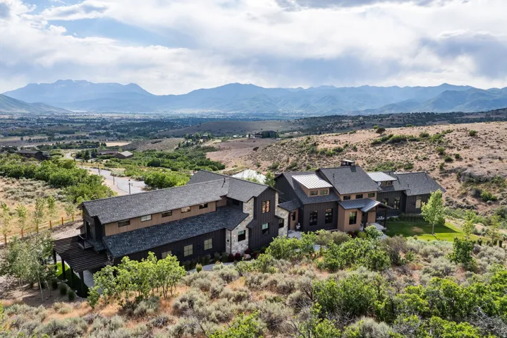 355 N Greener Hills Ln, Heber City, Utah 84032