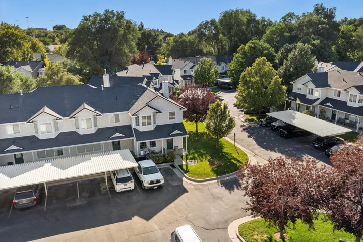 1027 E Sara Ln, Ogden, Utah 84404