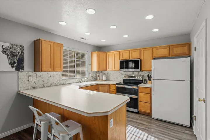 1027 E Sara Ln, Ogden, Utah 84404