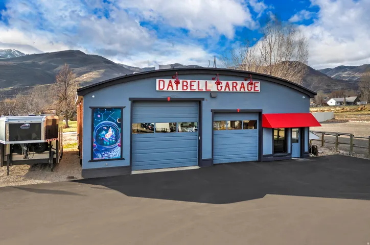 View of commercial location featuring a mountain view